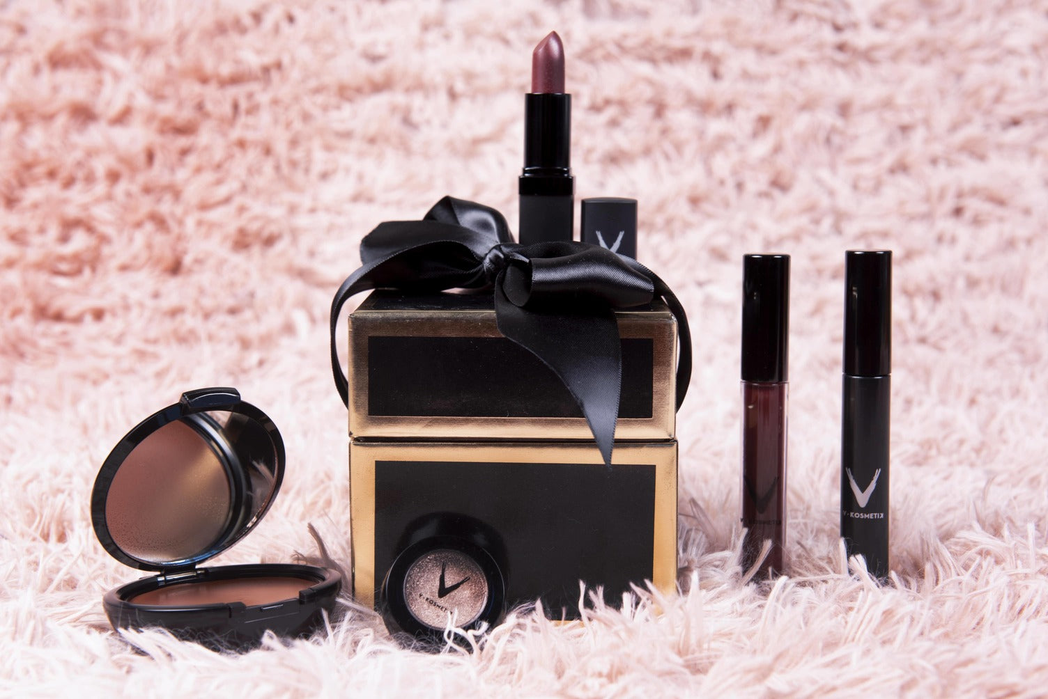 5 Makeup Products That Make a Great Holiday Gift