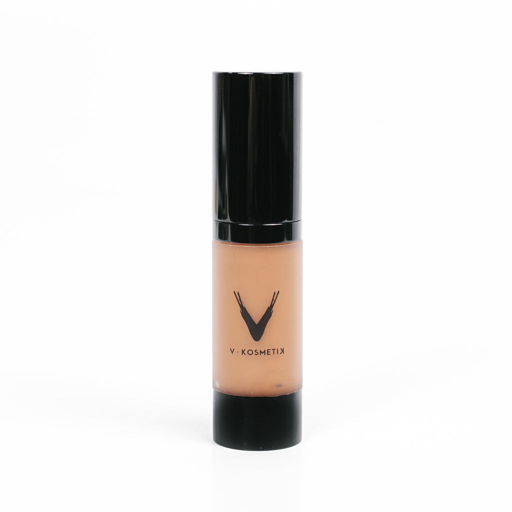 Dewy Finish Hi-Def Foundation